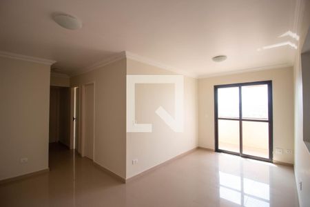 Sala de apartamento para alugar com 3 quartos, 77m² em Itaquera, São Paulo