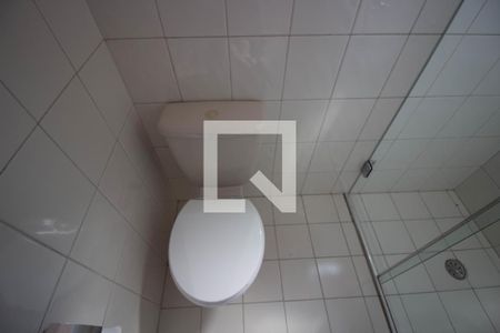 Banheiro de apartamento para alugar com 3 quartos, 77m² em Itaquera, São Paulo