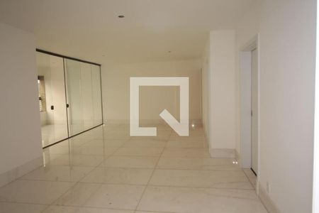 Apartamento à venda com 4 quartos, 161m² em Sion, Belo Horizonte