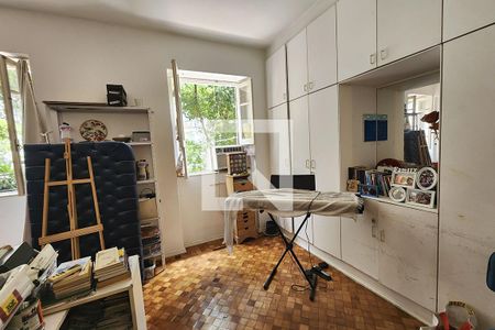 Apartamento à venda com 130m², 3 quartos e sem vagaQuarto 3