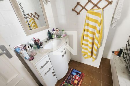 Apartamento à venda com 130m², 3 quartos e sem vagaBanheiro 