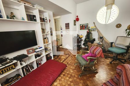 Apartamento à venda com 130m², 3 quartos e sem vagaSala