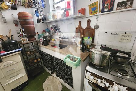 Apartamento à venda com 130m², 3 quartos e sem vagaCozinha