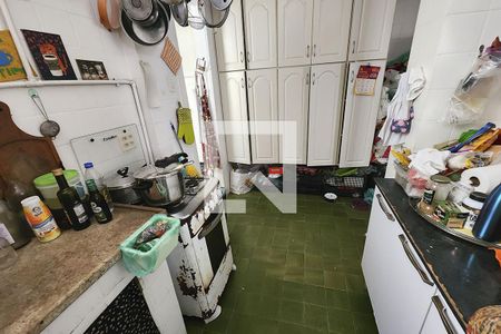 Apartamento à venda com 130m², 3 quartos e sem vagaCozinha