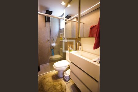 Banheiro do quarto 1 de apartamento para alugar com 3 quartos, 100m² em Castelo, Belo Horizonte