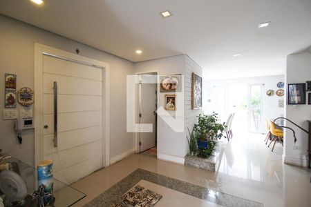 Casa à venda com 3 quartos, 320m² em Indianópolis, São Paulo