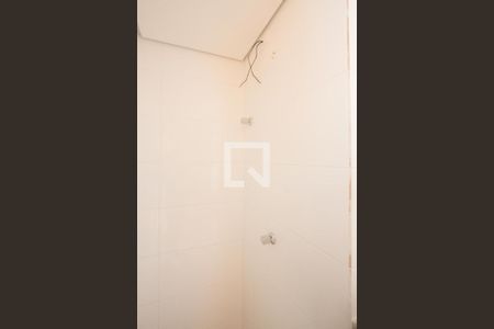 Banheiro de kitnet/studio à venda com 1 quarto, 25m² em Chácara Santo Antônio (zona Sul), São Paulo