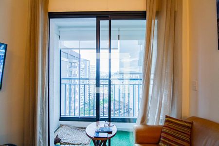 Varanda de apartamento à venda com 1 quarto, 30m² em Sumaré, São Paulo