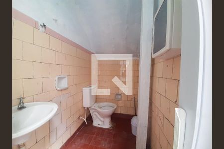 Casa para alugar com 30m², 1 quarto e sem vaga Casa para alugar com 30m², 1 quarto e sem vagaBanheiro
