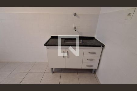 Cozinha  de casa para alugar com 1 quarto, 30m² em Nova Gerty, São Caetano do Sul