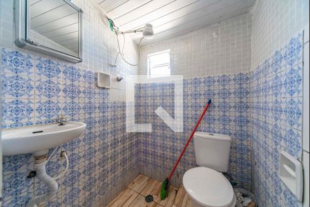 Banheiro  de casa de condomínio à venda com 1 quarto, 250m² em Jardim Jamaica, Santo André