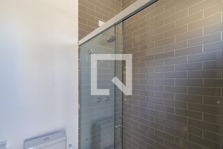 Casa de condomínio à venda com 282m², 3 quartos e 4 vagasBanheiro externo