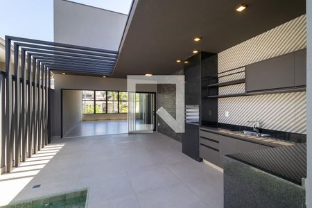 Casa de condomínio à venda com 282m², 3 quartos e 4 vagasQuintal