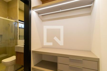 Casa de condomínio à venda com 282m², 3 quartos e 4 vagasQuarto da suíte 3