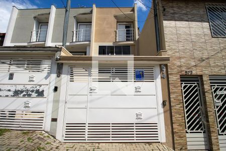 Casa à venda com 113m², 3 quartos e 3 vagasFachada