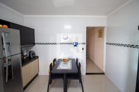Casa à venda com 113m², 3 quartos e 3 vagasCozinha