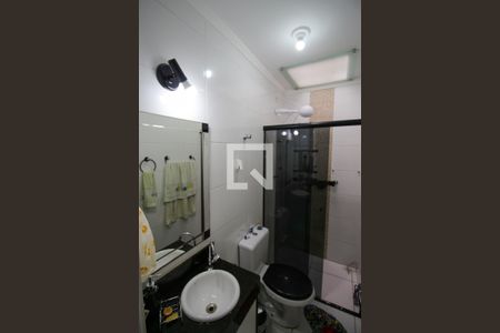 Casa à venda com 113m², 3 quartos e 3 vagasBanheiro 