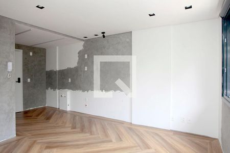Studio - Sala/Quarto/Cozinha de kitnet/studio à venda com 1 quarto, 25m² em Mont Serrat, Porto Alegre