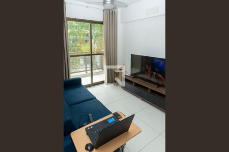 Sala de apartamento para alugar com 2 quartos, 65m² em Freguesia de Jacarepaguá, Rio de Janeiro