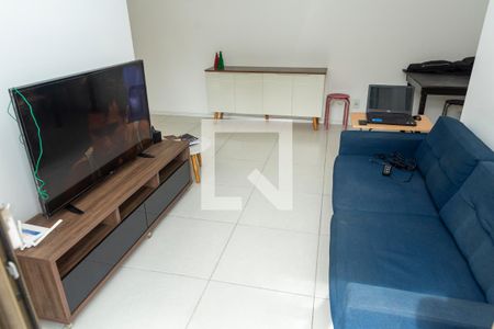 Sala de apartamento para alugar com 2 quartos, 65m² em Freguesia de Jacarepaguá, Rio de Janeiro