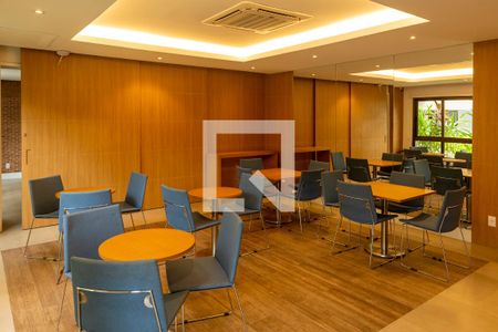 Apartamento para alugar com 65m², 2 quartos e 1 vagaÁrea comum - Salão de Festas Adulto