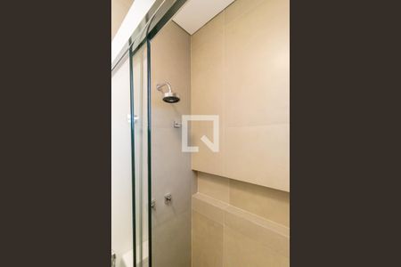 Casa de condomínio à venda com 383m², 4 quartos e 4 vagasBanheiro da suíte 4