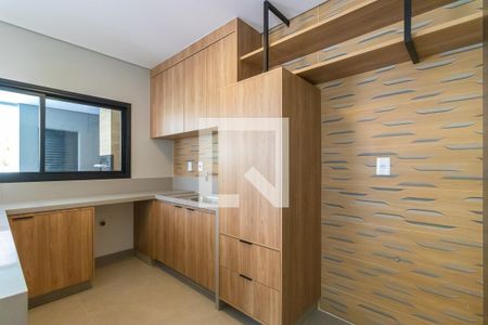 Casa de condomínio à venda com 383m², 4 quartos e 4 vagasCozinha