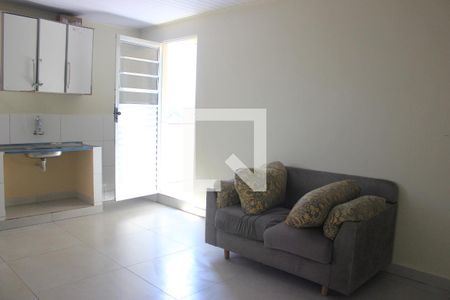 Sala/ Cozinha de kitnet/studio para alugar com 1 quarto, 40m² em Vila Monteiro Lobato, Guarulhos
