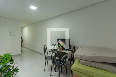 Sala de apartamento para alugar com 2 quartos, 45m² em Trevo, Belo Horizonte