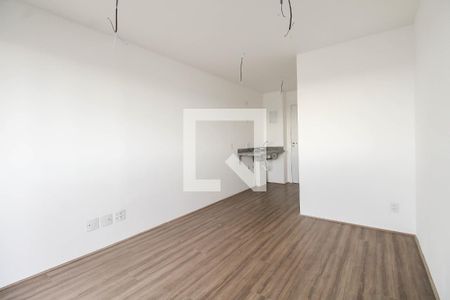 Sala/Quarto de kitnet/studio para alugar com 1 quarto, 23m² em Quarta Parada, São Paulo