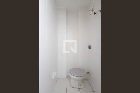 Apartamento à venda com 75m², 2 quartos e sem vagaÁrea de Serviço - Banheiro