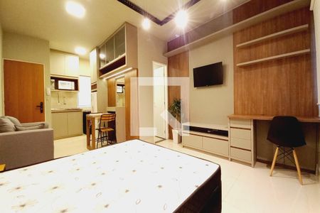 Quarto de apartamento para alugar com 1 quarto, 30m² em Vila Itapura, Campinas