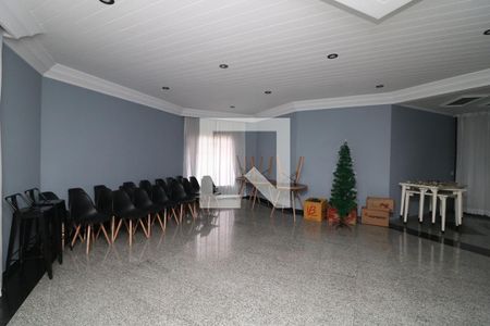 Apartamento à venda com 216m², 3 quartos e 2 vagasÁrea comum - Salão de festas