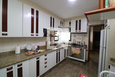 Apartamento à venda com 216m², 3 quartos e 2 vagasCozinha