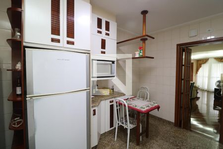 Apartamento à venda com 216m², 3 quartos e 2 vagasCozinha