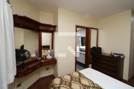 Apartamento à venda com 216m², 3 quartos e 2 vagasSuíte