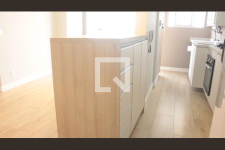 Sala/Cozinha de apartamento para alugar com 2 quartos, 49m² em Jardim Umarizal, São Paulo