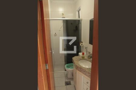 Apartamento à venda com 130m², 3 quartos e 2 vagas banheiro 02