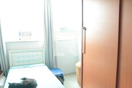 Apartamento à venda com 130m², 3 quartos e 2 vagasquarto 02