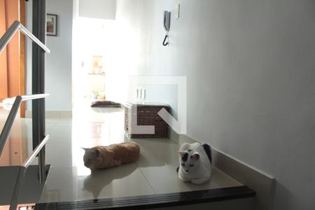 Apartamento à venda com 130m², 3 quartos e 2 vagasescada