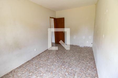 Quarto 1 de casa para alugar com 2 quartos, 50m² em Jardim Mirna, Taboão da Serra