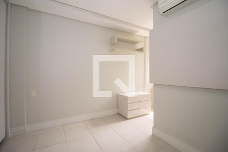 Quarto 1 de apartamento para alugar com 3 quartos, 110m² em Asa Norte, Brasília