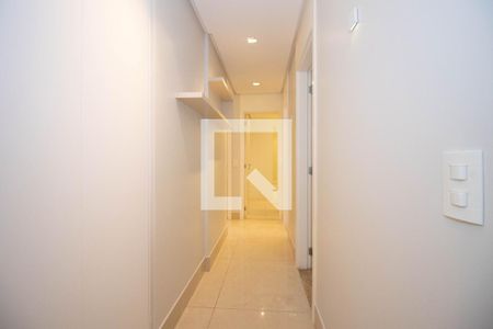 Apartamento para alugar com 110m², 3 quartos e 1 vagaCorredor