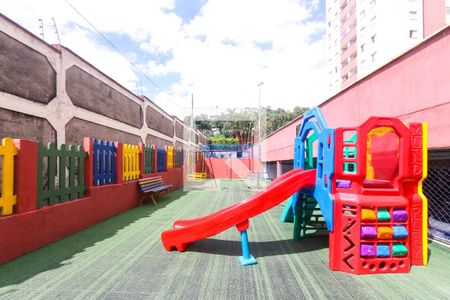 Apartamento para alugar com 56m², 3 quartos e 1 vaga Apartamento para alugar com 56m², 3 quartos e 1 vagaÁrea comum - Playground