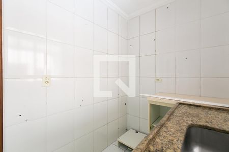Cozinha de casa de condomínio à venda com 2 quartos, 63m² em Vila Campanela, São Paulo