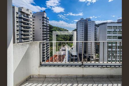 sacada de apartamento para alugar com 2 quartos, 67m² em Jardim Enseada, Guarujá