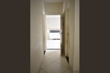Corredor de casa para alugar com 2 quartos, 54m² em Campo Grande, Rio de Janeiro