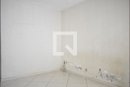 Sala de casa para alugar com 2 quartos, 54m² em Campo Grande, Rio de Janeiro