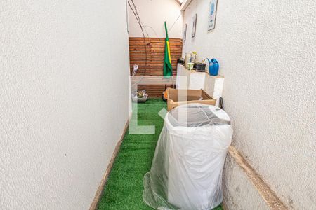 Casa de condomínio à venda com 160m², 2 quartos e 2 vagasArea de serviço 
