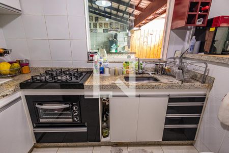 Casa de condomínio à venda com 160m², 2 quartos e 2 vagasCozinha